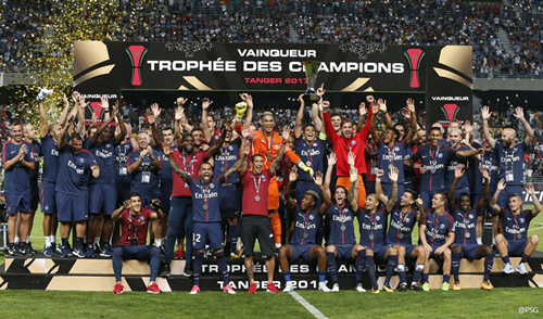 球迷的关注 球迷的关注