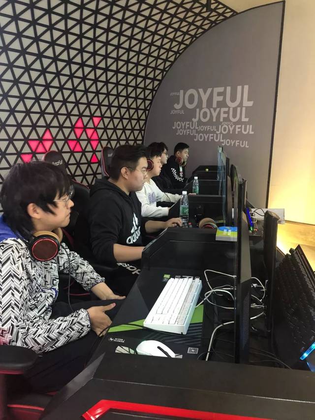 被英超官方 被英超官方