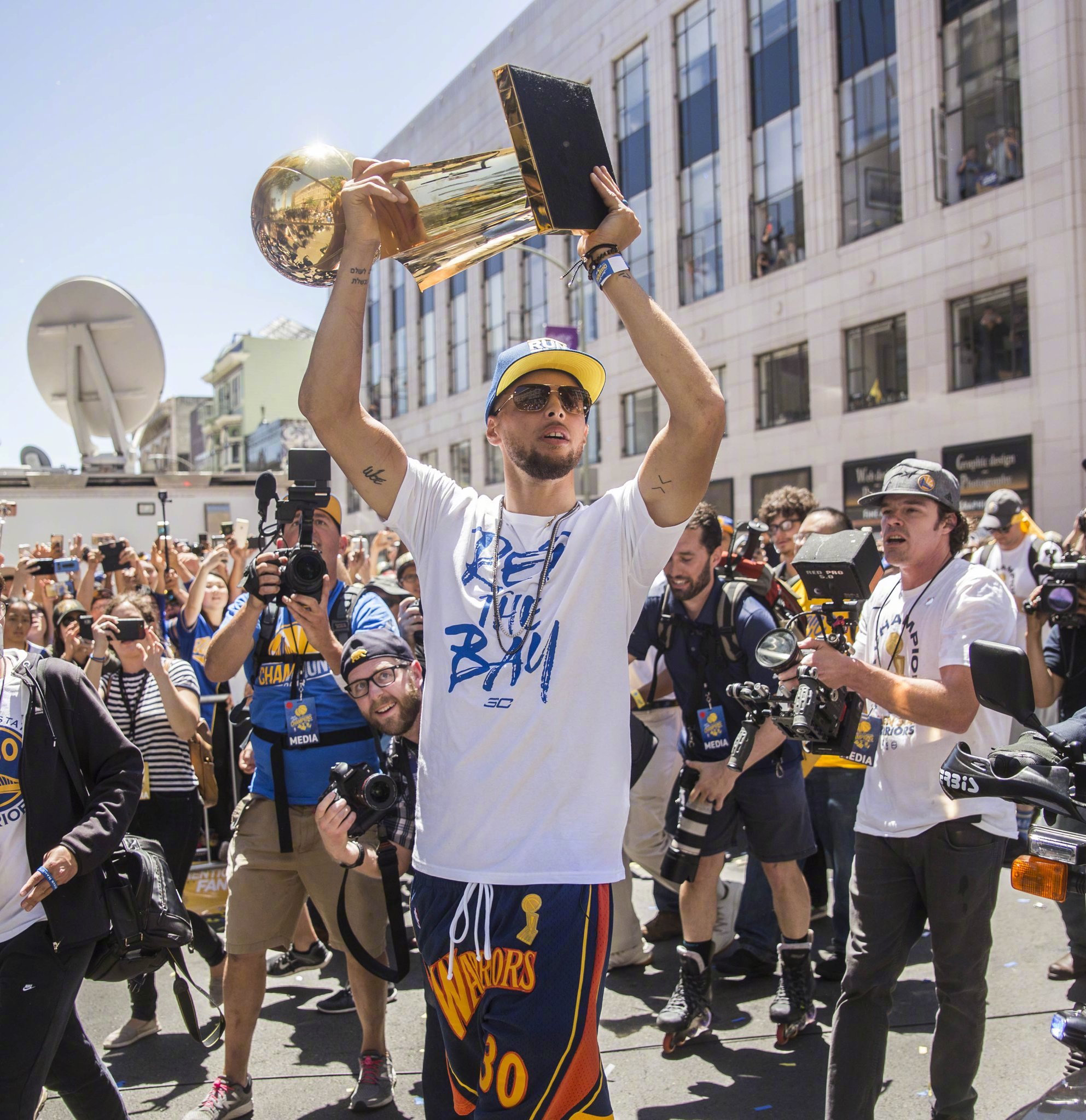 出的韧性 出的韧性