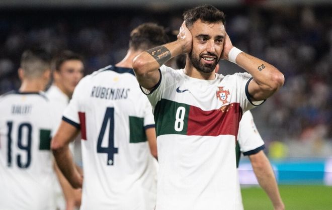 场表现曾帮 场表现曾帮